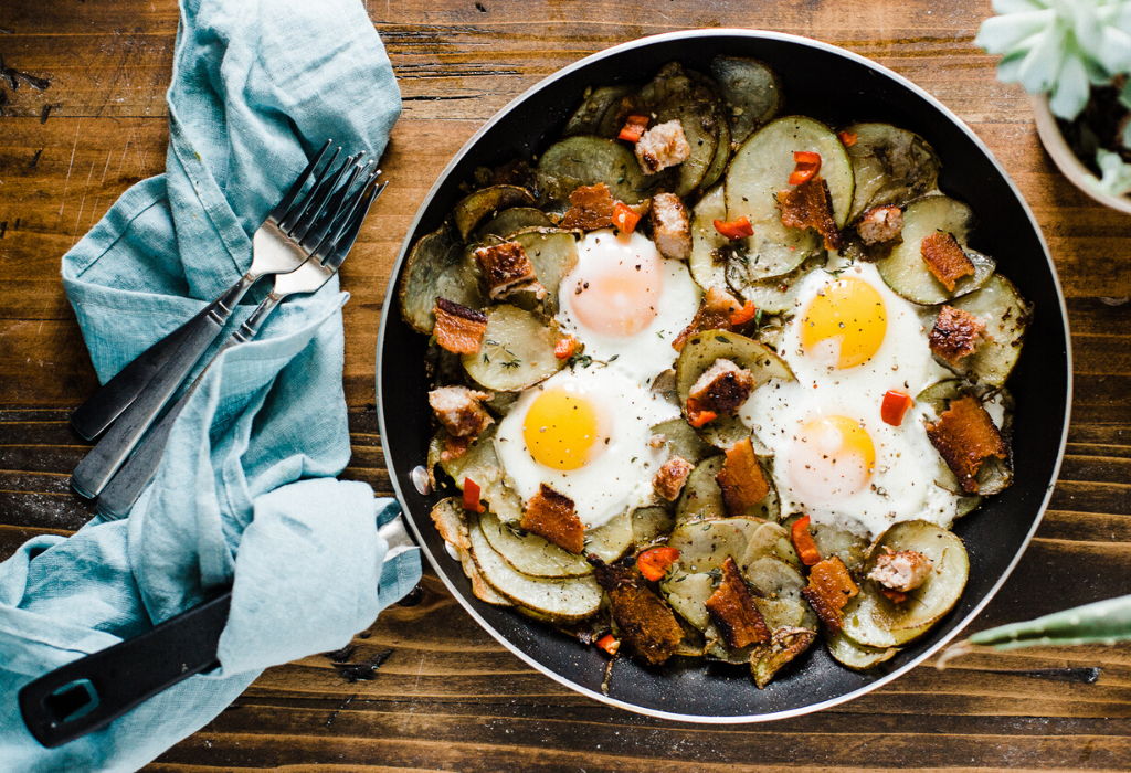 One-Pan Breakfast Potato and Egg Skillet