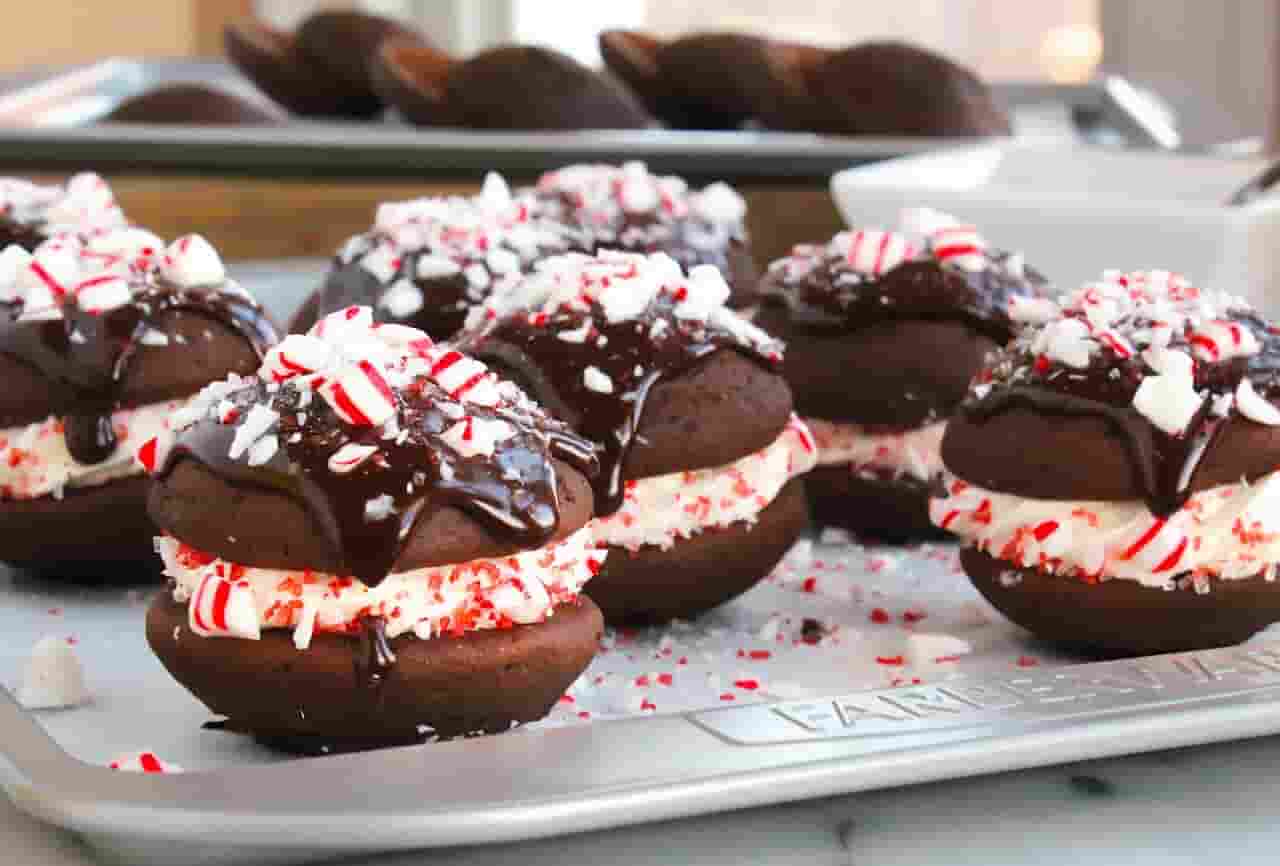 Peppermint Whoopie Pies - Farberware Cookware