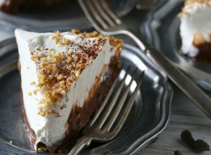 Chocolate-Orange Pudding Pie with Pretzel Crust