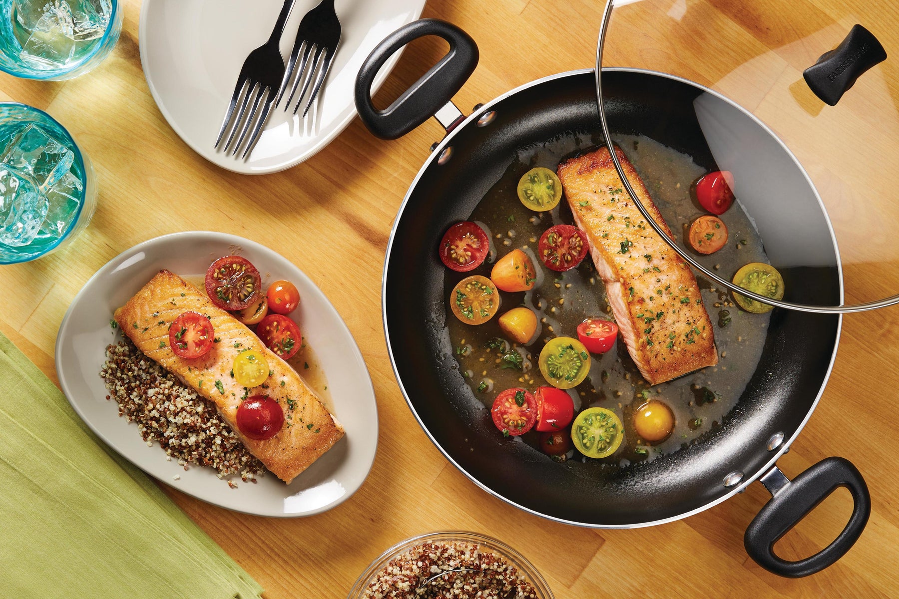 Seared Salmon in Lemon Wine Sauce