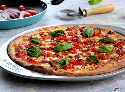 Pizza de Trigo Integral con Tomates Uvas