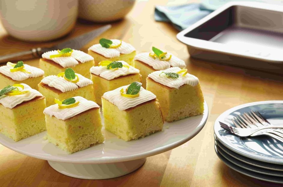Lemon Snack Cakes