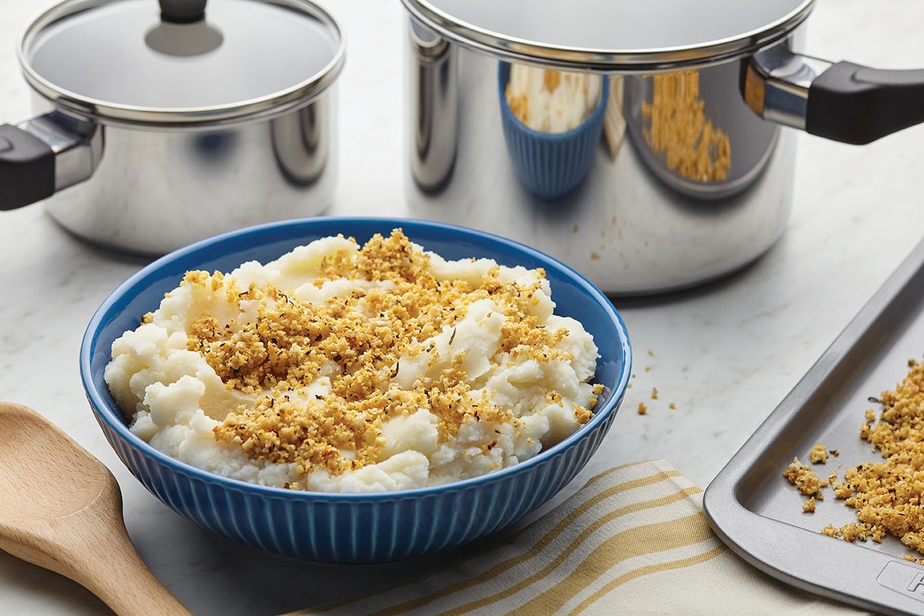 Mashed Potatoes with Cauliflower Crumb Crust