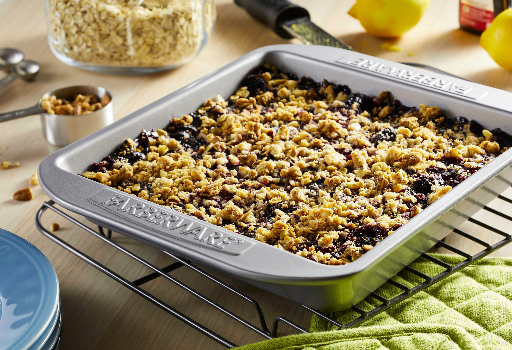 Blackberry-Lemon Pecan Crisp - Farberware