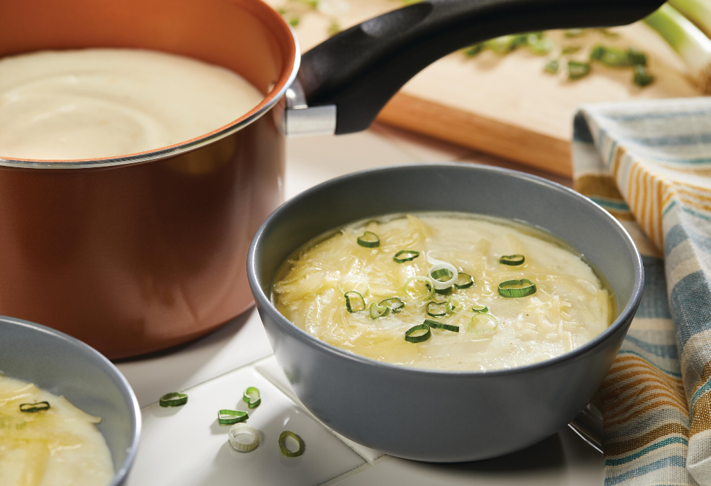 Creamy Cheddar and Parmesan Grits