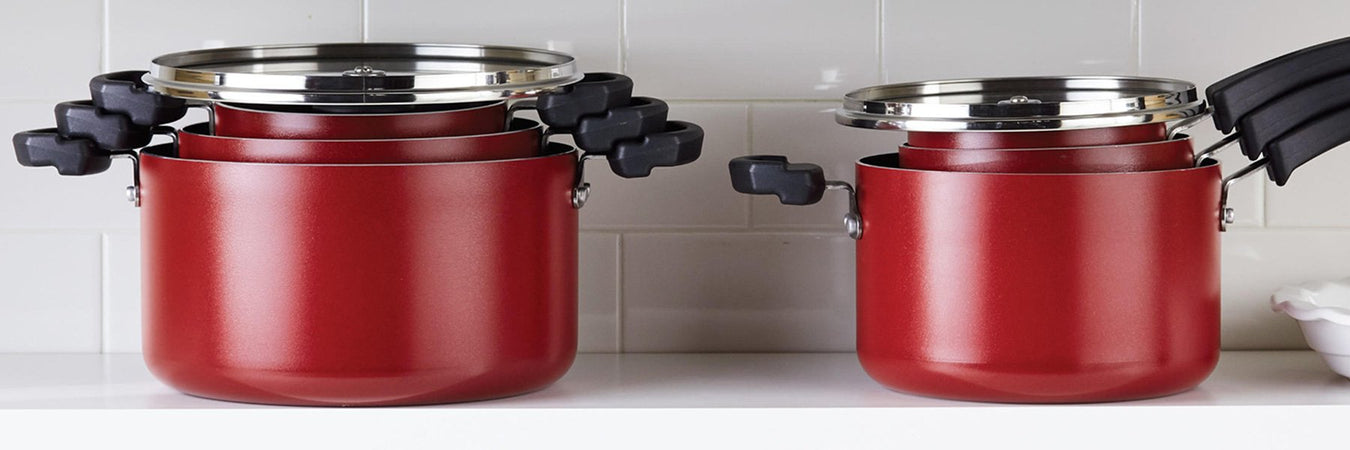 Red and Black Small Enamelware Metal Stock Pot Soup Pot With Lid 