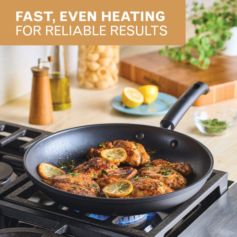 8.25, 10, and 12.25-Inch Nonstick Frying Pan Set - Black