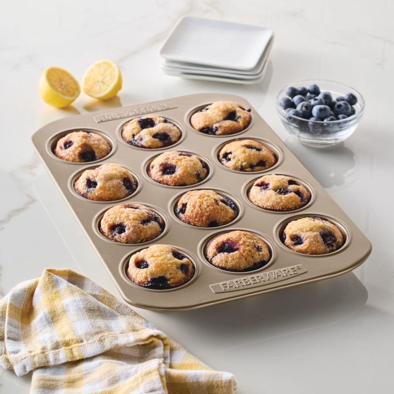 12-Cup Muffin Pan