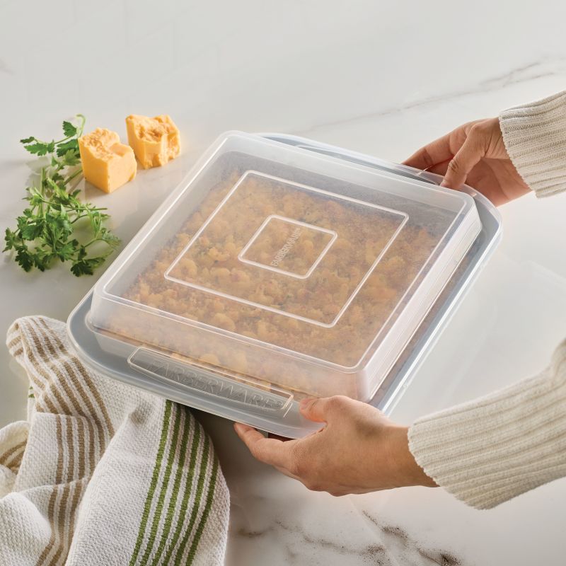 9-Inch Square Cake Pan