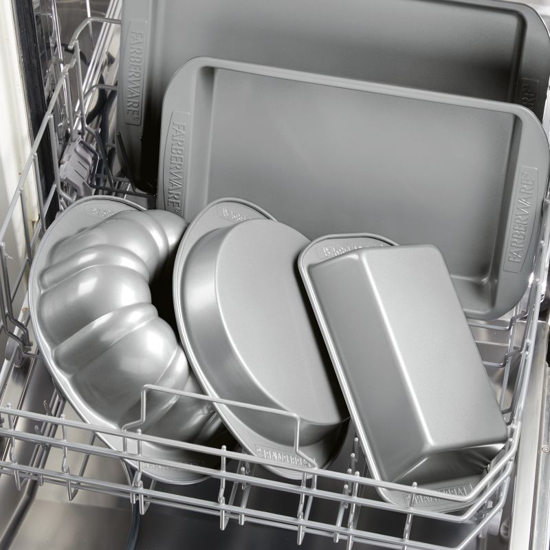9-Inch Square Cake Pan