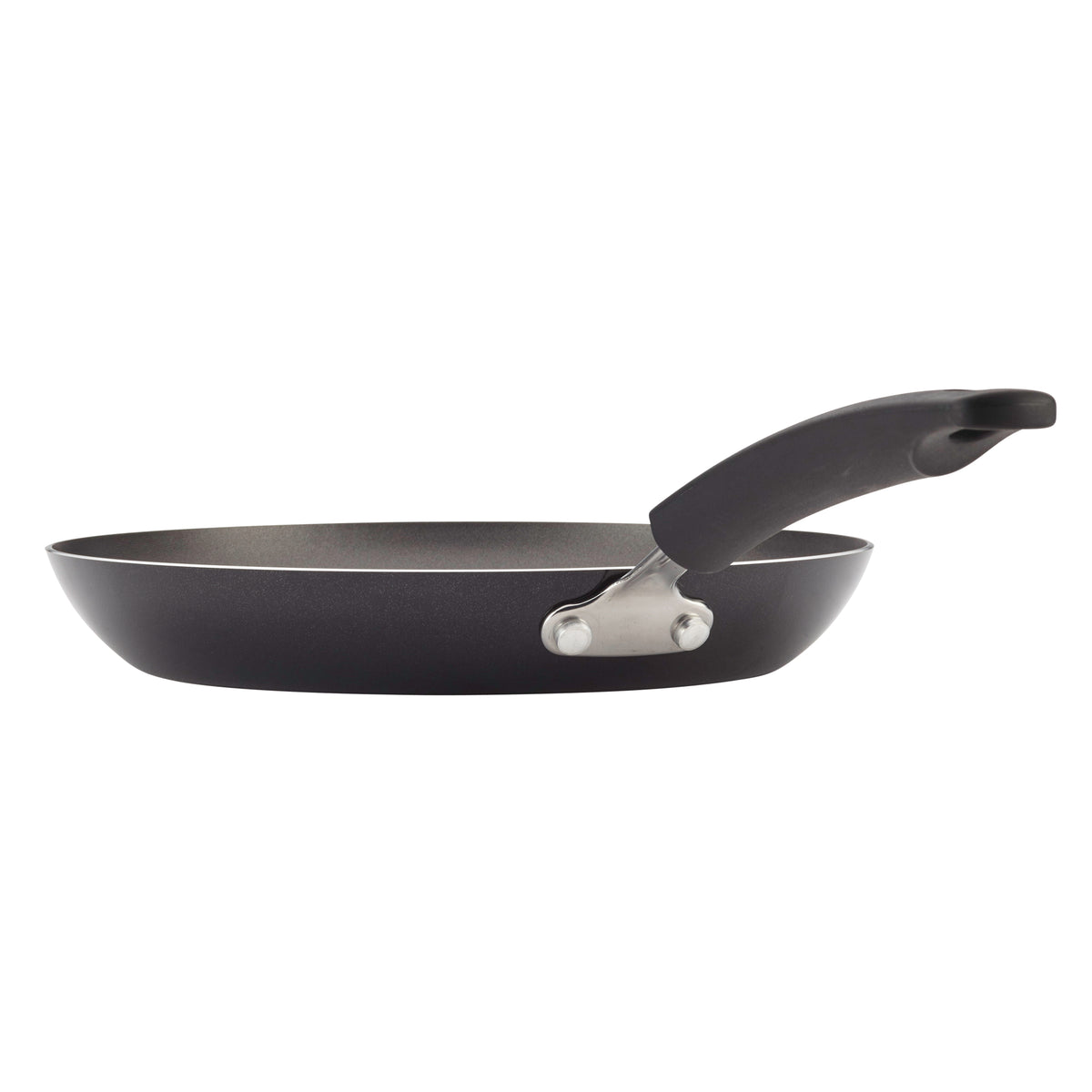 Side view of a black frying pan with a curved handle.