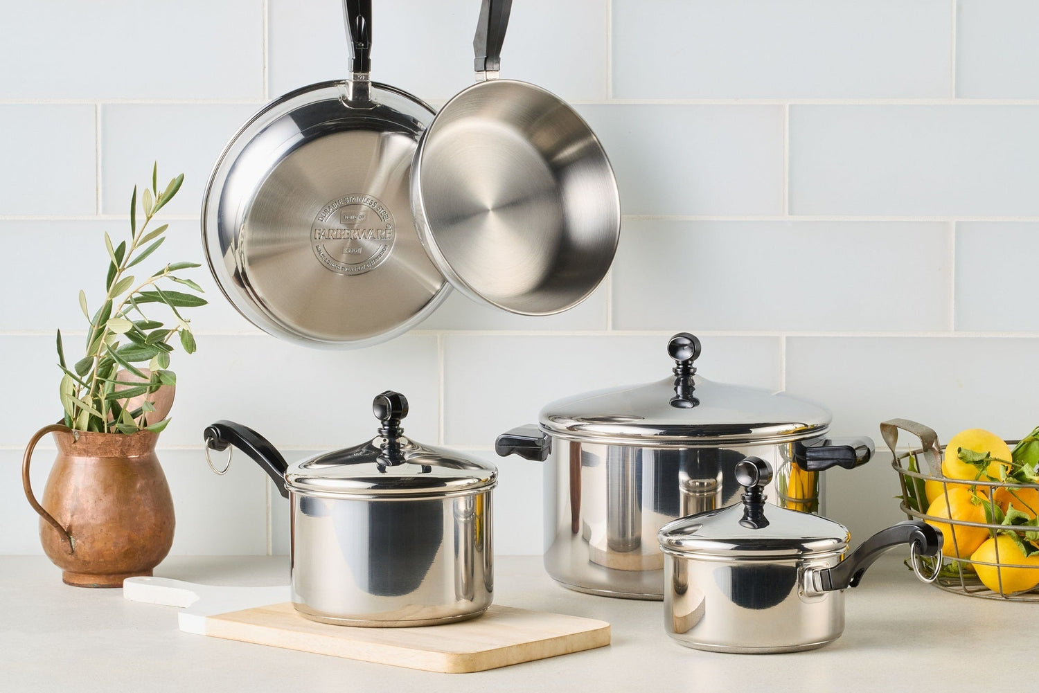 Our signature collection - Classic Series is the original classic, introduced in 1949. ▪ Iconic curved handles & stainless lids▪ Great on all stovetops, including induction▪ Dishwasher safe▪ Oven safe to 350°F (including lids)