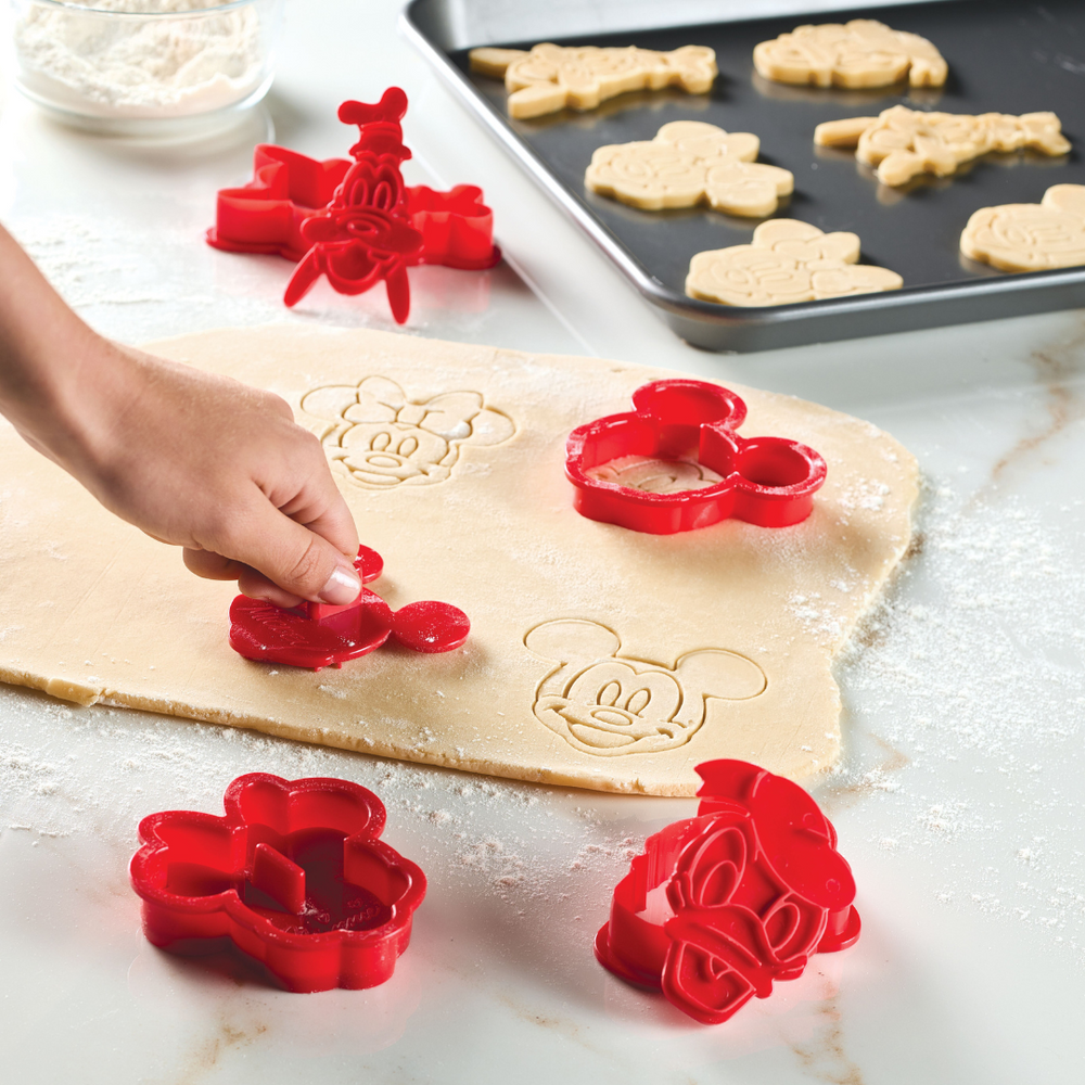 Bake with Mickey Mouse 8-Piece Cookie Cutter and Stamp Set - 25220019552308