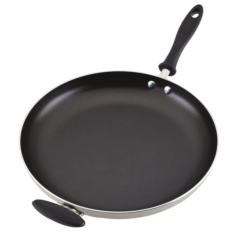 14-Inch Nonstick Frying Pan with Helper Handle — Farberware Cookware